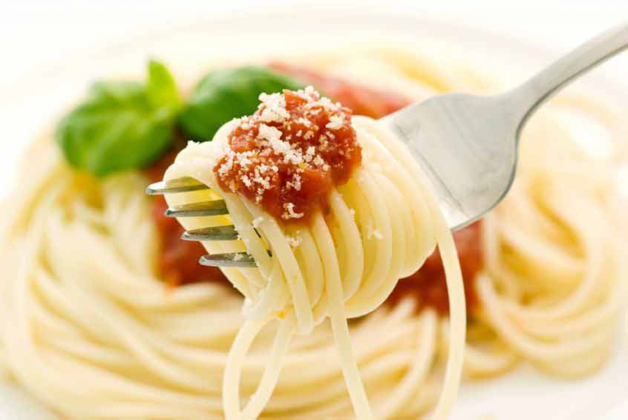Parmesan: Was ist Parmigiano Reggiano? Infos und Tipps